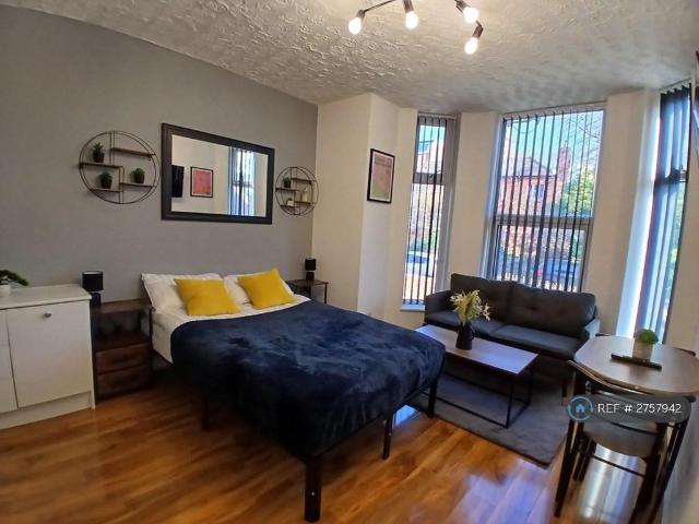 Flat for rent in Georgia, Greater Manchester