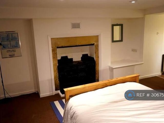 Flat for rent in Widcombe, Bath