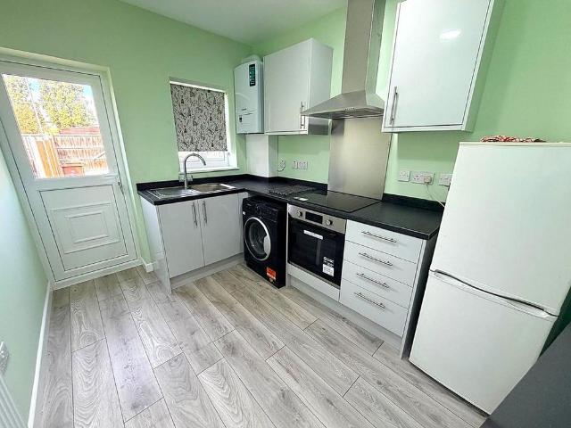 Studio for rent in London Borough of Barking and Dagenham, Greater London