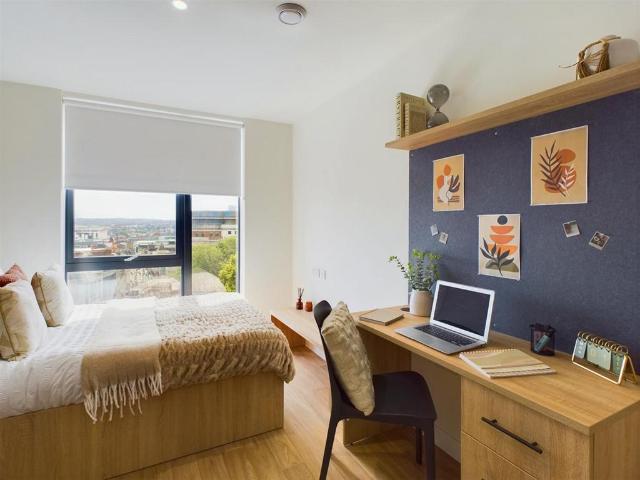 Flat for rent in Leylands, West Yorkshire