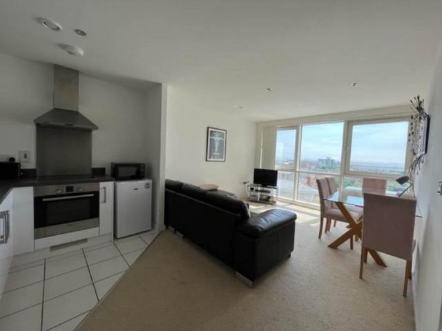 Studio for rent in City Centre, Falcon Lodge