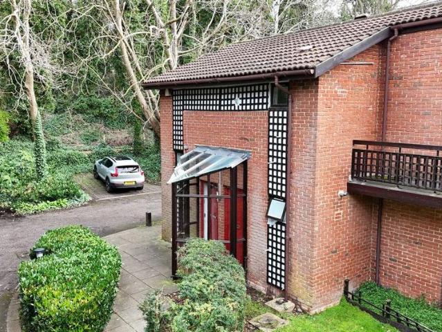 Studio for rent in Greater London