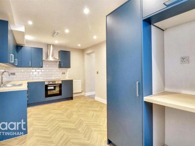 Room for rent in Gedling, East Midlands