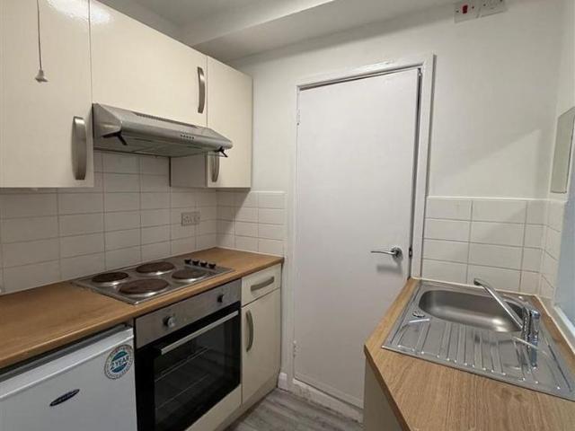Studio for rent in Brunswick, Brighton