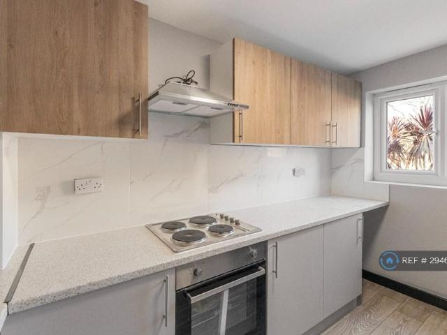 Flat for rent in London Borough of Lewisham, Lower Sydenham