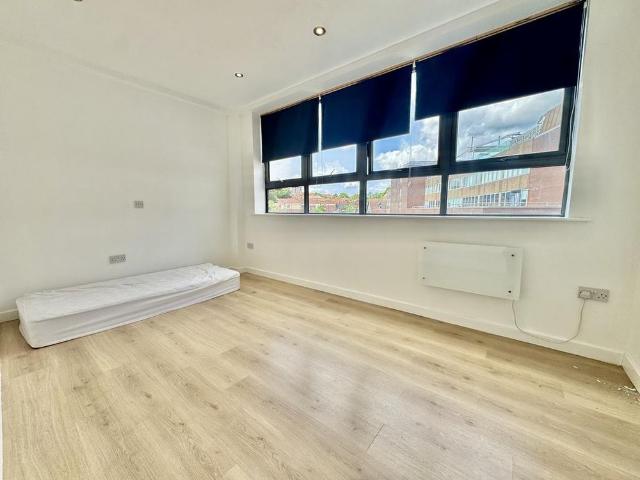 Studio for rent in East Bank, Norfolk