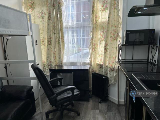 Studio for rent in Chorlton-on-Medlock, Georgia