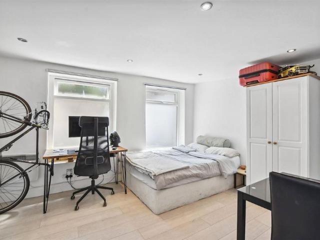 Studio for rent in Lower Clapton, Greater London