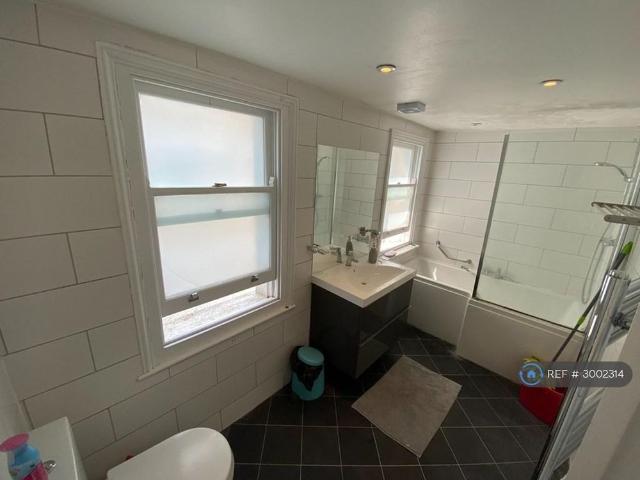 Studio for rent in Brunswick, Brighton & Hove