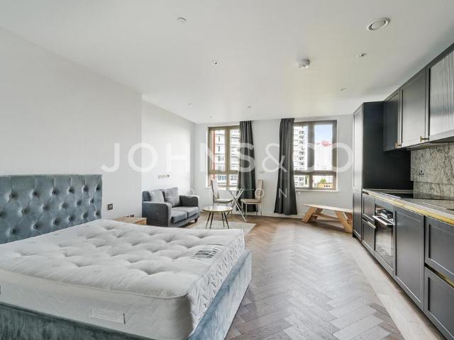 Flat for rent in Paddington, Greater London