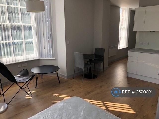 Studio for rent in Canning / Georgian Quarter, Calderstones