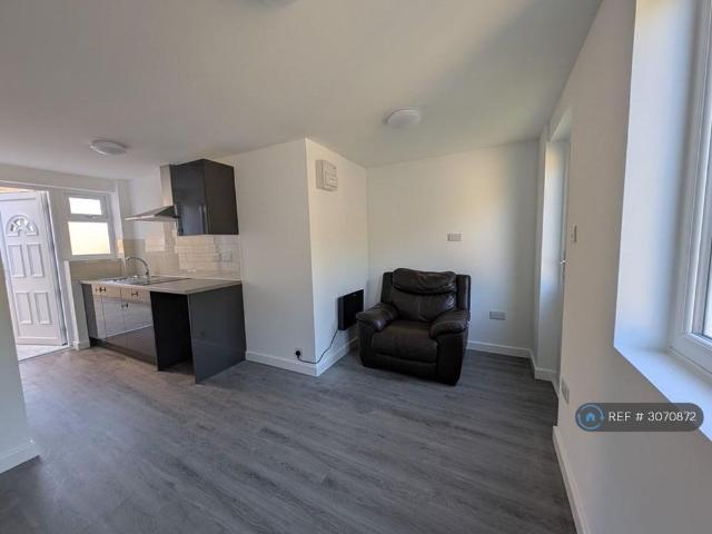 Studio for rent in Central Milton Keynes, Milton Keynes