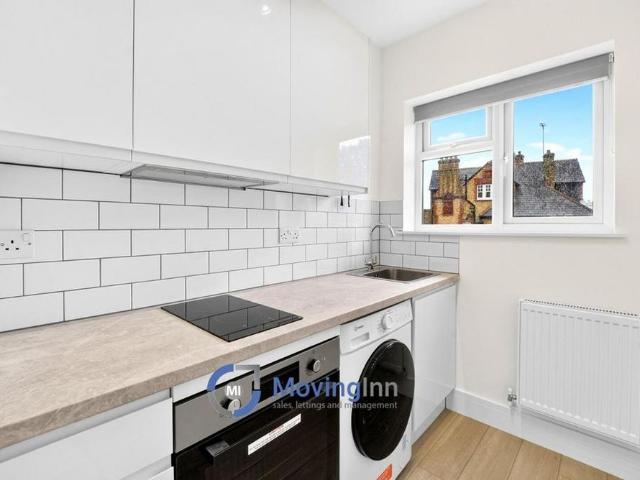 Studio for rent in Hollinswood, Telford