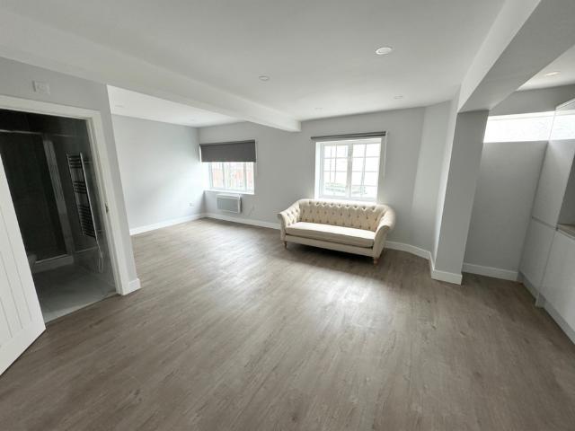 Studio for rent in London Borough of Merton, Greater London