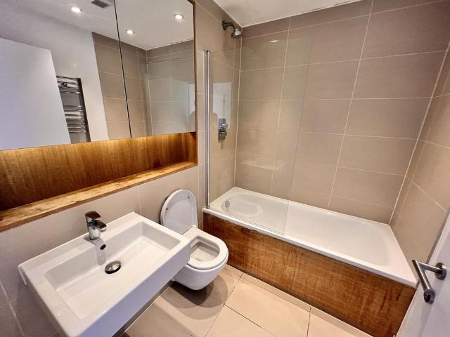 Studio for rent in Colney Hatch, Isle Of Man