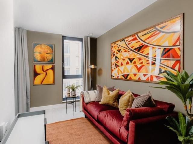 Studio for rent in Aldrington