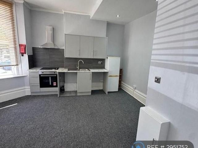Studio for rent in Alton Barnes, Essex