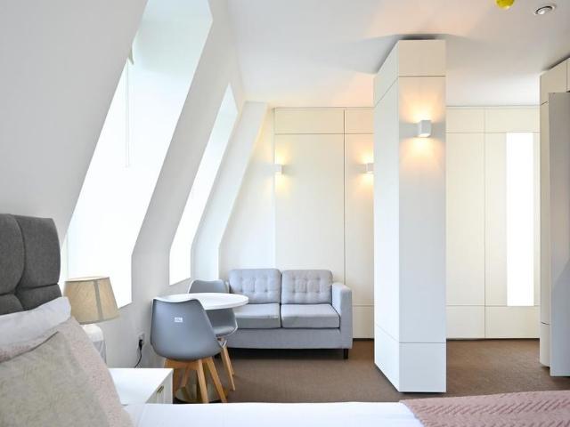 Studio for rent in Birch Green, Lower Halliford