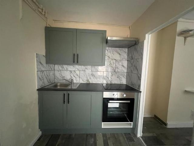 Studio for rent in Tottenham Hale, Greater London
