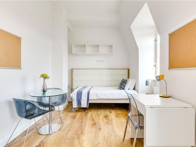 Studio for rent in Royal Borough of Kensington and Chelsea, Greater London