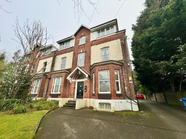 Flat for rent in Ashton upon Mersey, Trafford Park