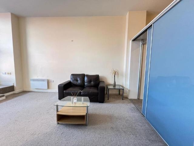 Studio for rent in Jewellery Quarter, Isle Of Man
