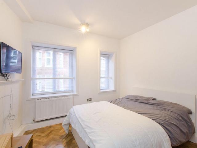 Flat for rent in Pimlico, Greater London