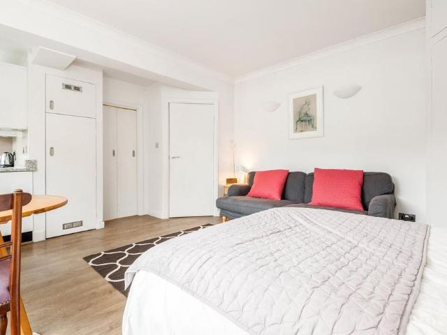Studio for rent in South Kensington, Greater London