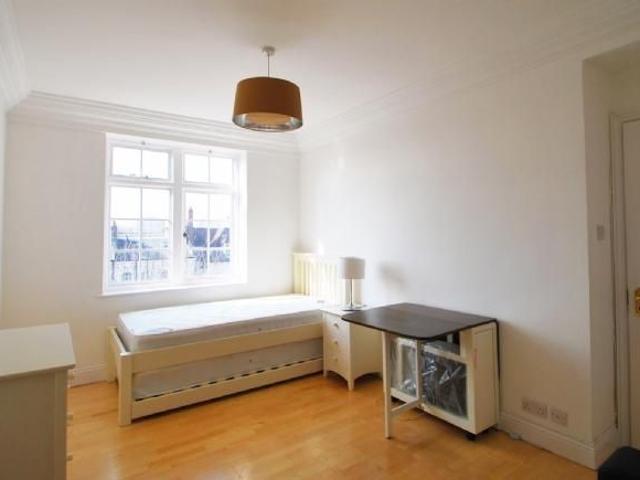Studio for rent in City of Westminster, Greater London