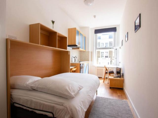 Apartment for rent in Earl's Court, Greater London