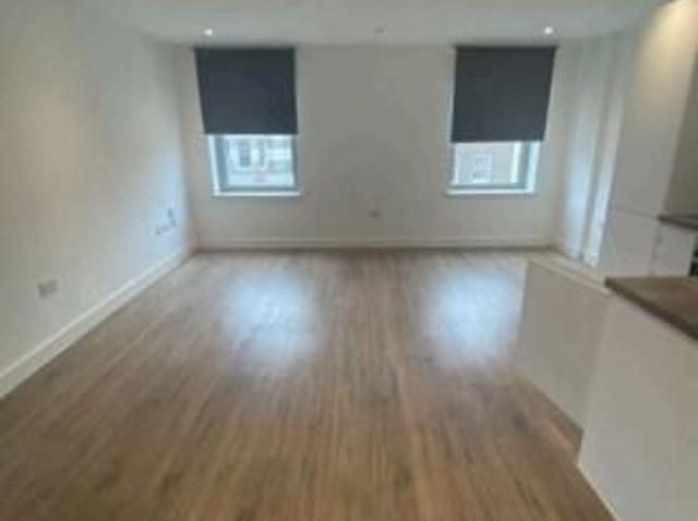 Studio for rent in Mile End, Fordham Heath