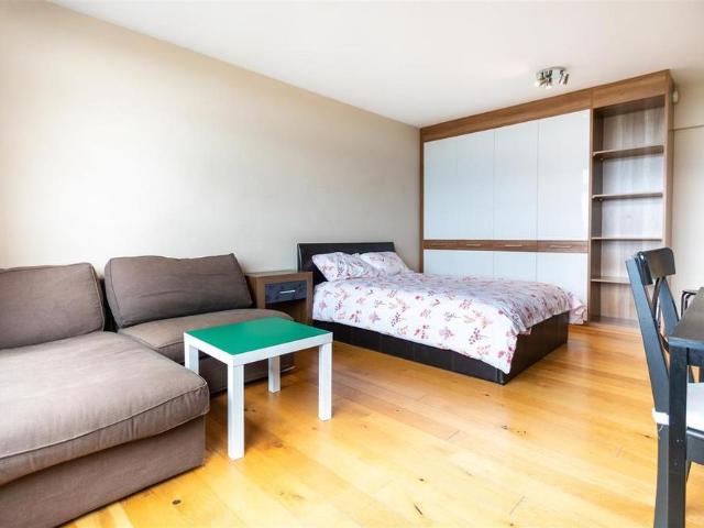 Studio for rent in City of Westminster, Greater London