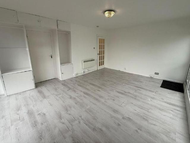 Studio for rent in London Borough of Enfield, Greater London
