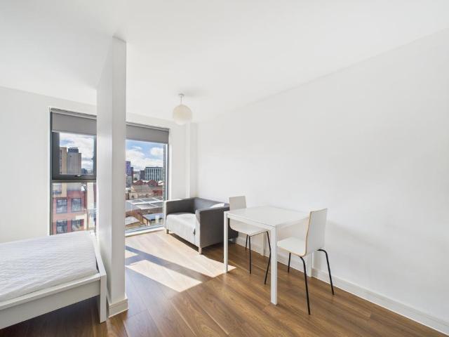 Flat for rent in Ropewalks, Calderstones