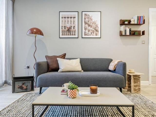 Studio for rent in New Town, Monks Orchard