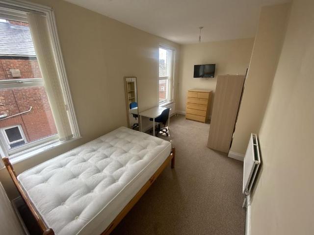 Studio for rent in Tyne And Wear