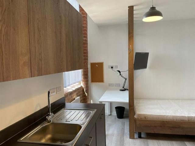 Flat for rent in Bare, Lancashire