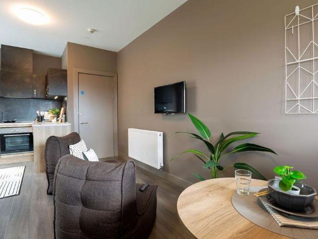 Studio for rent in Watergate, Devon