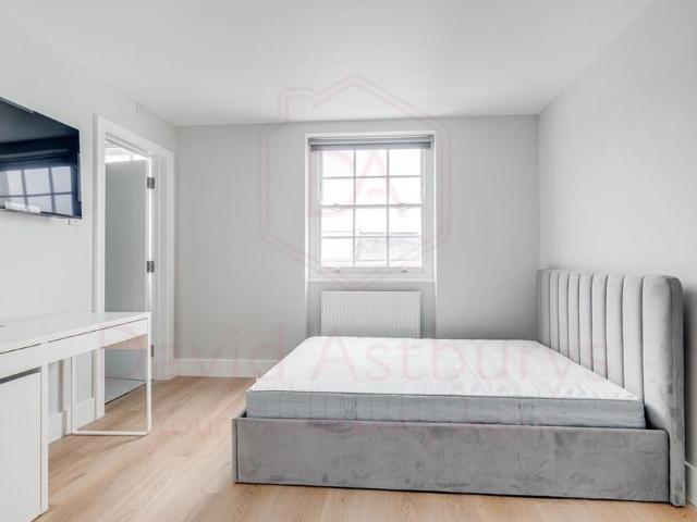 Studio for rent in London, Isle Of Man