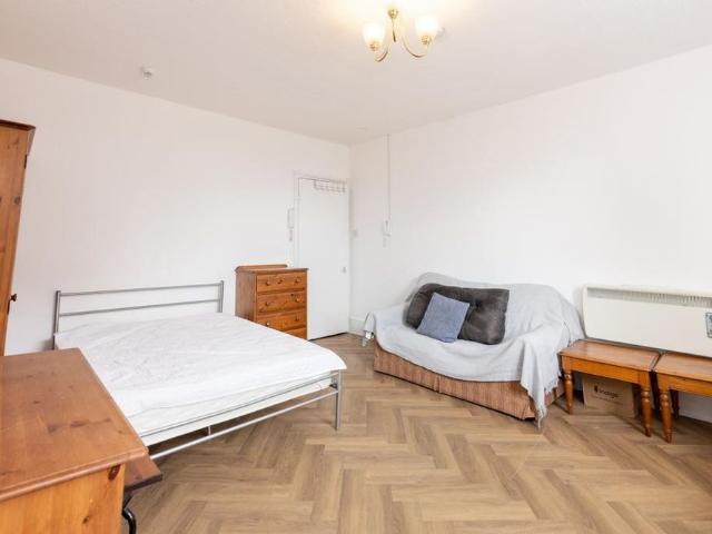 Studio for rent in Royal Borough of Kensington and Chelsea, Greater London