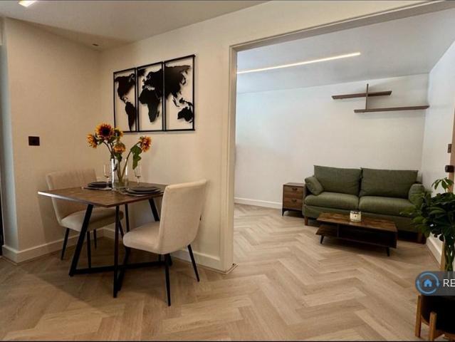 Flat for rent in Dromore, Oxfordshire