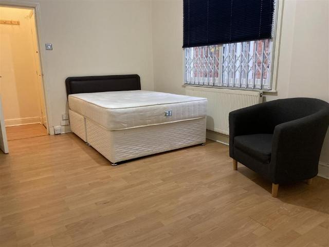 Flat for rent in Old Wharf, City Of Leicester