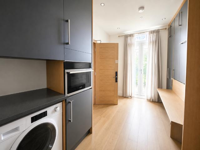 Flat for rent in London Borough of Croydon, Addiscombe