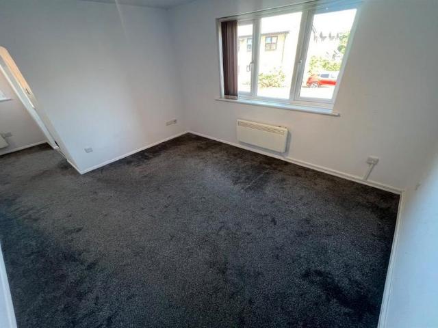 Studio for rent in Stroud Green, Barling