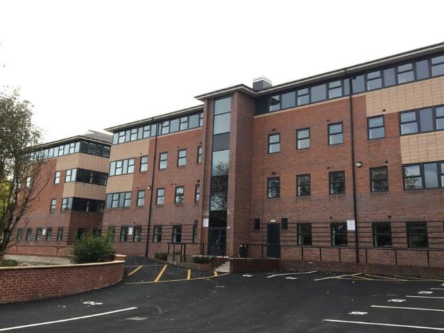 Flat for rent in Broomfield, South Yorkshire
