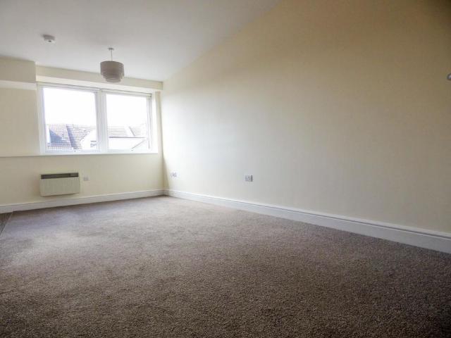 Studio for rent in Rodbourne, Swindon
