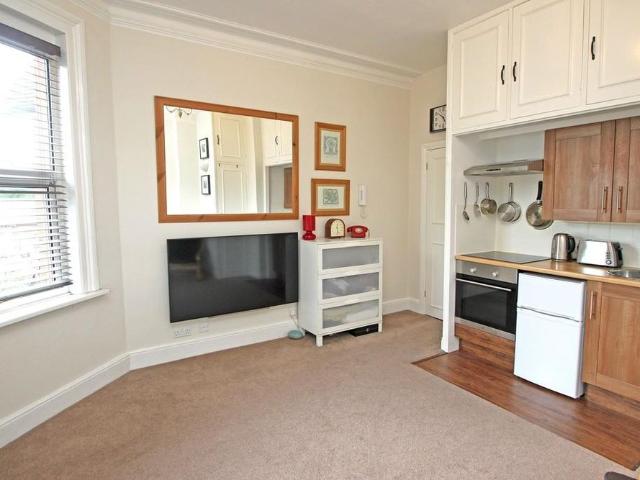 Studio for rent in St Marks, Maidenhead