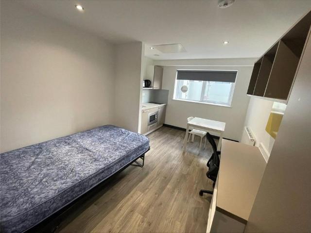 Studio for rent in New Town, Luton