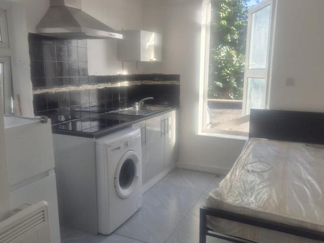 Studio for rent in South Tottenham, Greater London