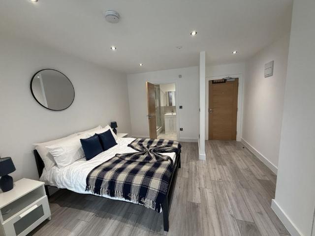 Studio for rent in Wrexham, Wales
